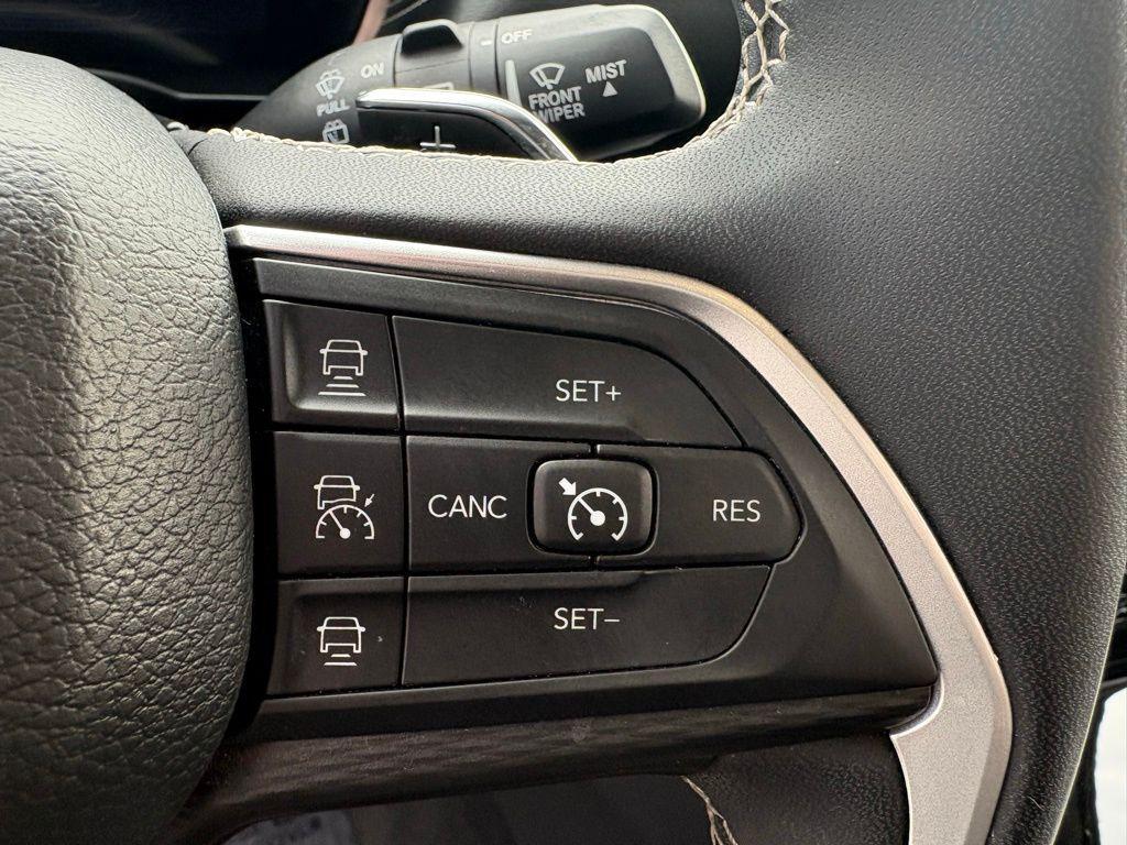 used 2023 Jeep Grand Cherokee L car, priced at $26,421