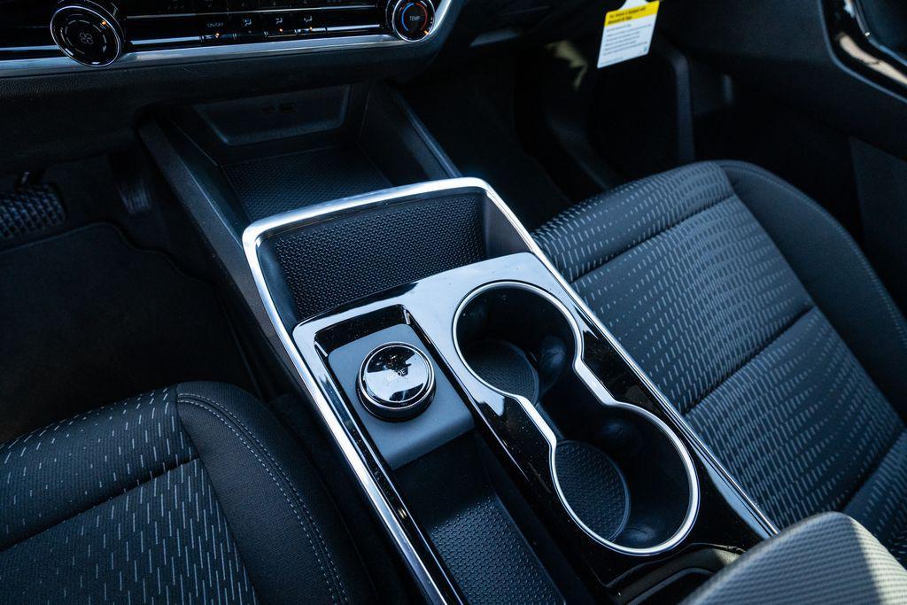 new 2026 Chevrolet Equinox car, priced at $27,295