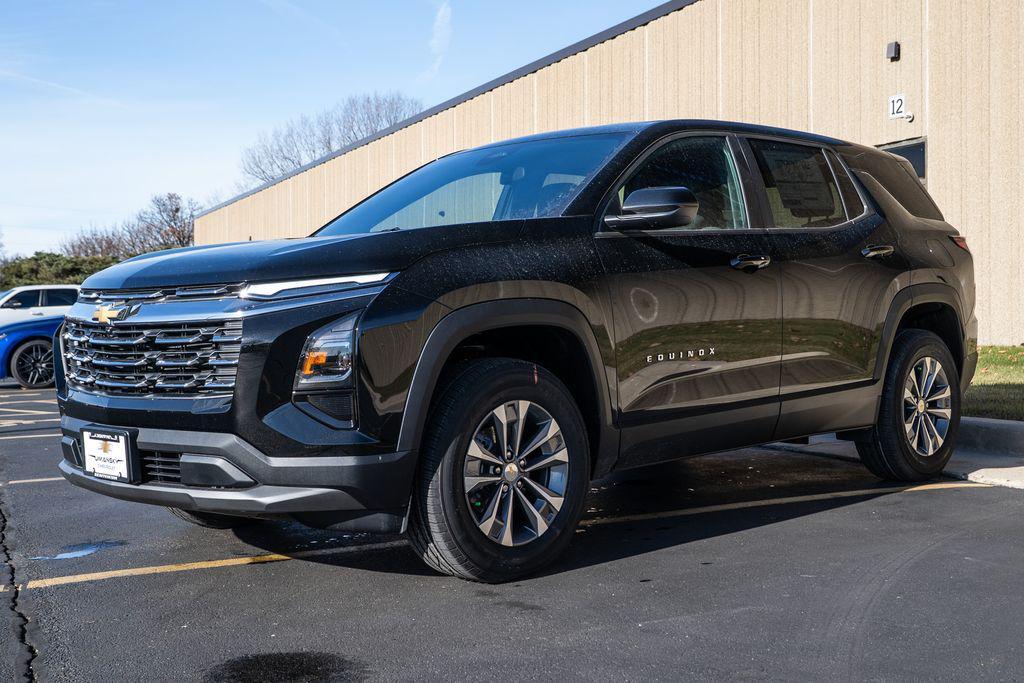 new 2026 Chevrolet Equinox car, priced at $27,295