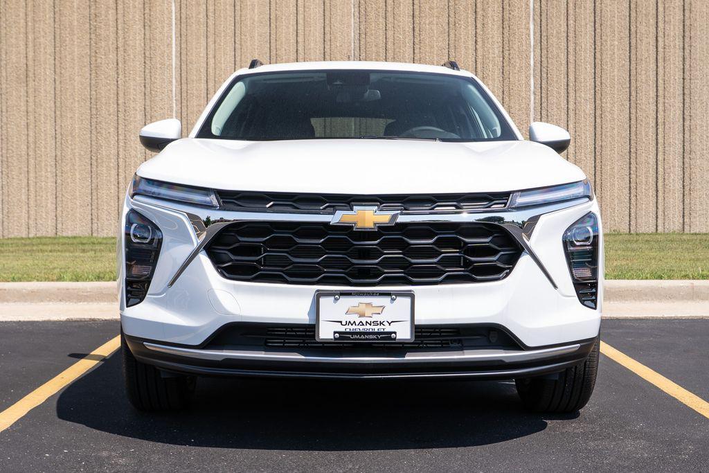 new 2025 Chevrolet Trax car, priced at $24,821