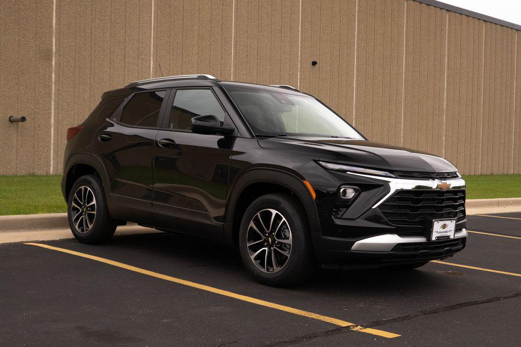 new 2026 Chevrolet TrailBlazer car, priced at $25,985