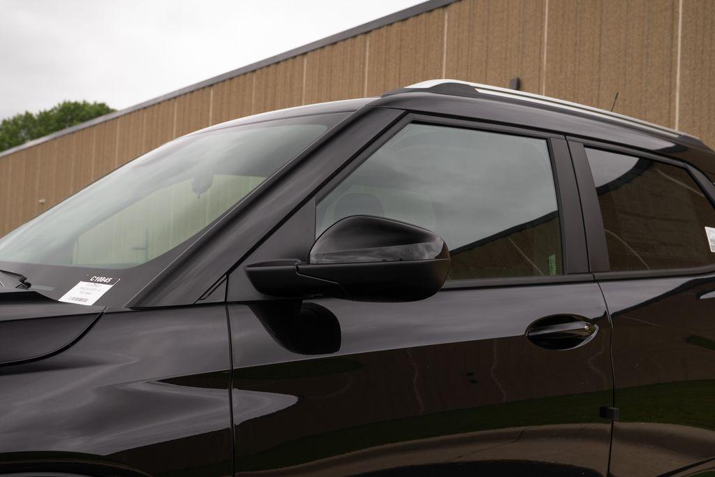 new 2026 Chevrolet TrailBlazer car, priced at $25,985
