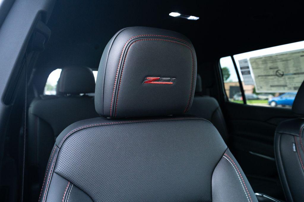 new 2025 Chevrolet Traverse car, priced at $54,957