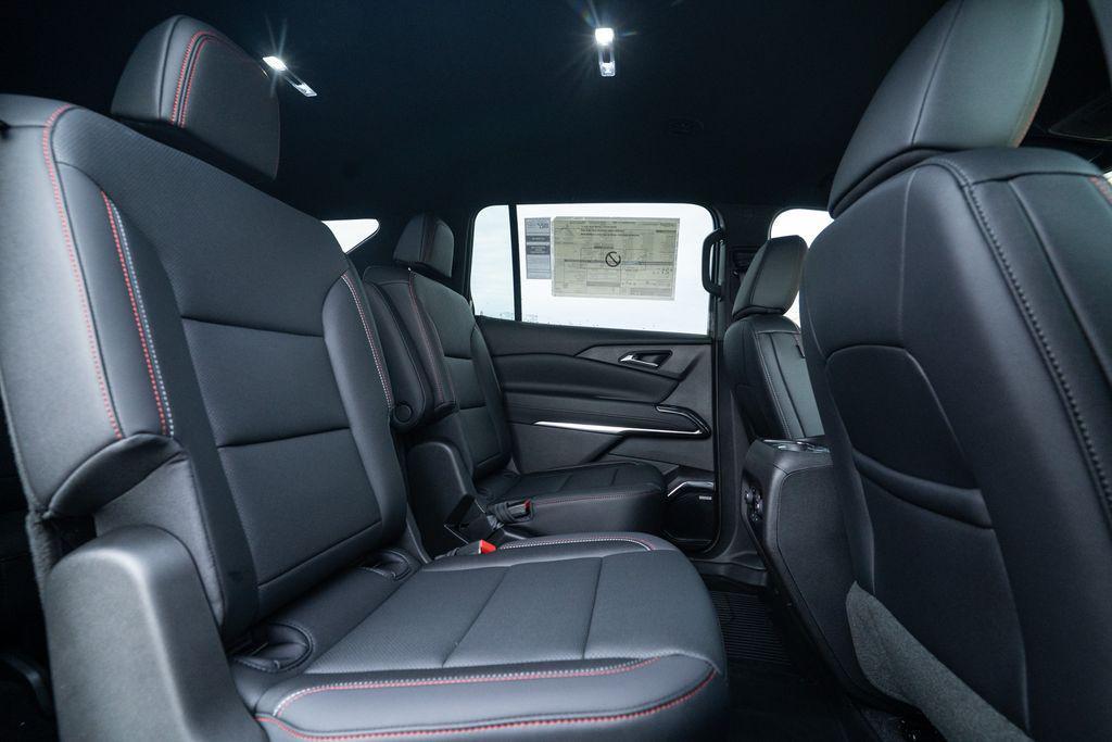 new 2025 Chevrolet Traverse car, priced at $54,957