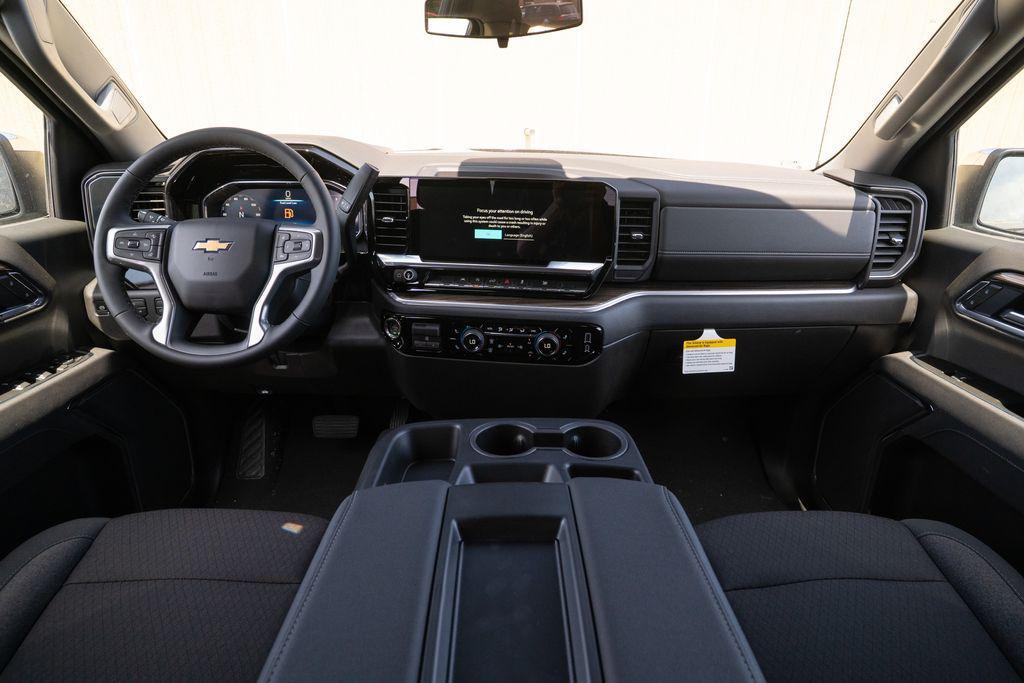 new 2025 Chevrolet Silverado 1500 car, priced at $48,697