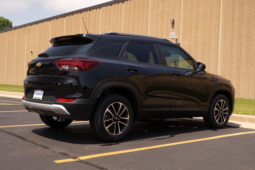 new 2026 Chevrolet TrailBlazer car, priced at $27,745