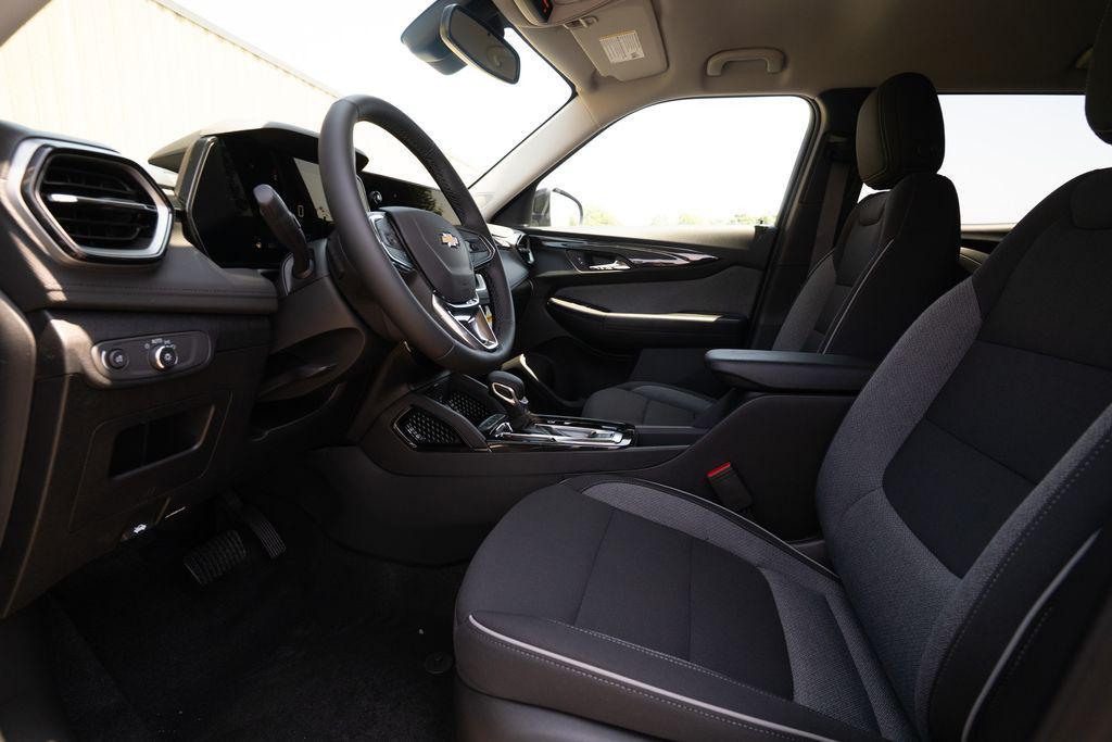 new 2026 Chevrolet TrailBlazer car, priced at $27,745