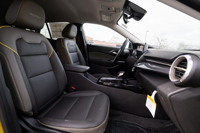 new 2025 Chevrolet Trax car, priced at $25,718