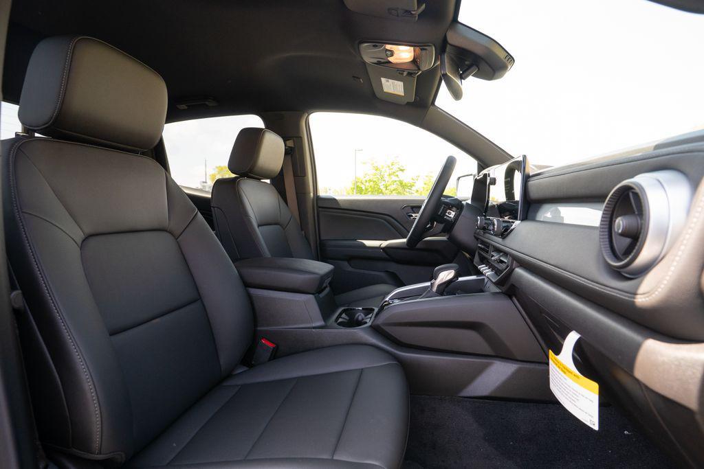 new 2025 Chevrolet Colorado car, priced at $41,994