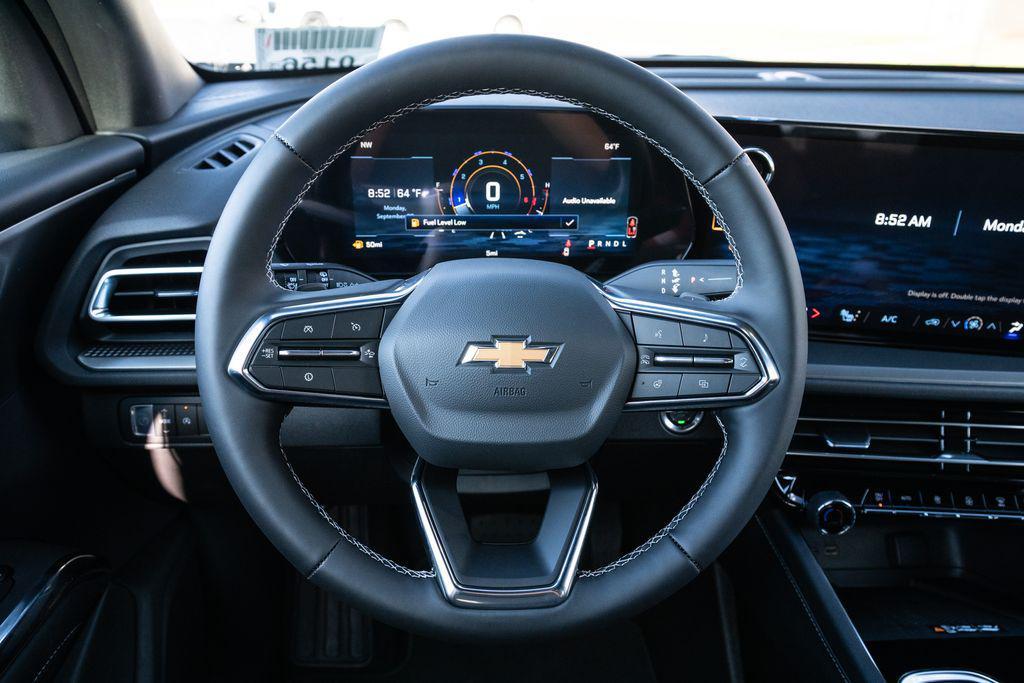 new 2026 Chevrolet Traverse car, priced at $41,532