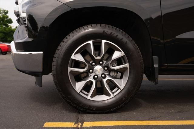 used 2022 Chevrolet Silverado 1500 car, priced at $35,676