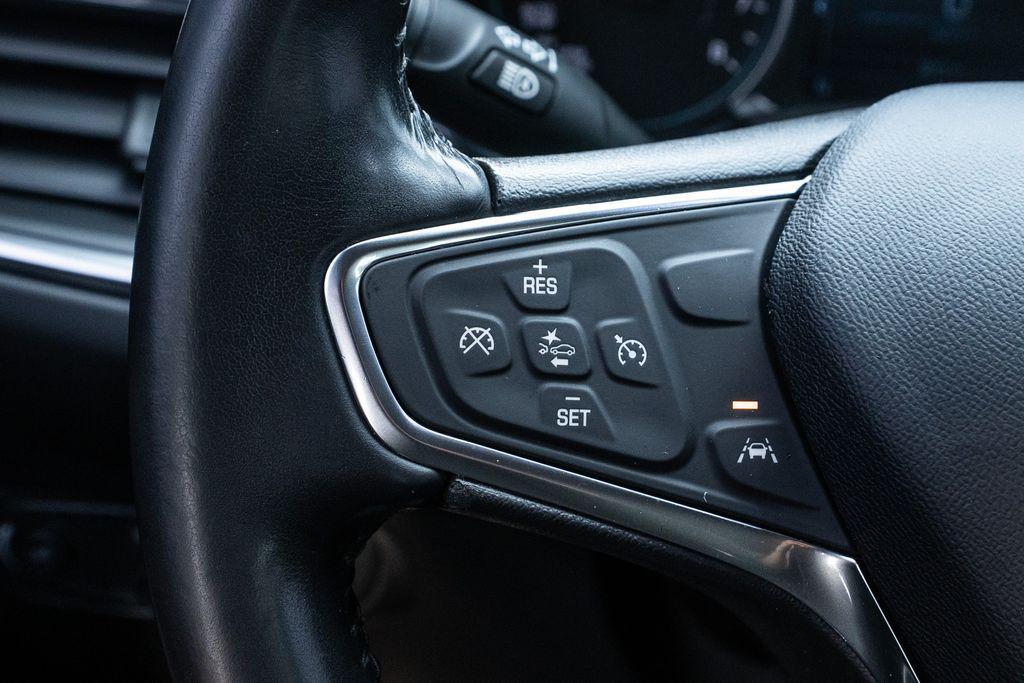 used 2021 Chevrolet Equinox car, priced at $19,978