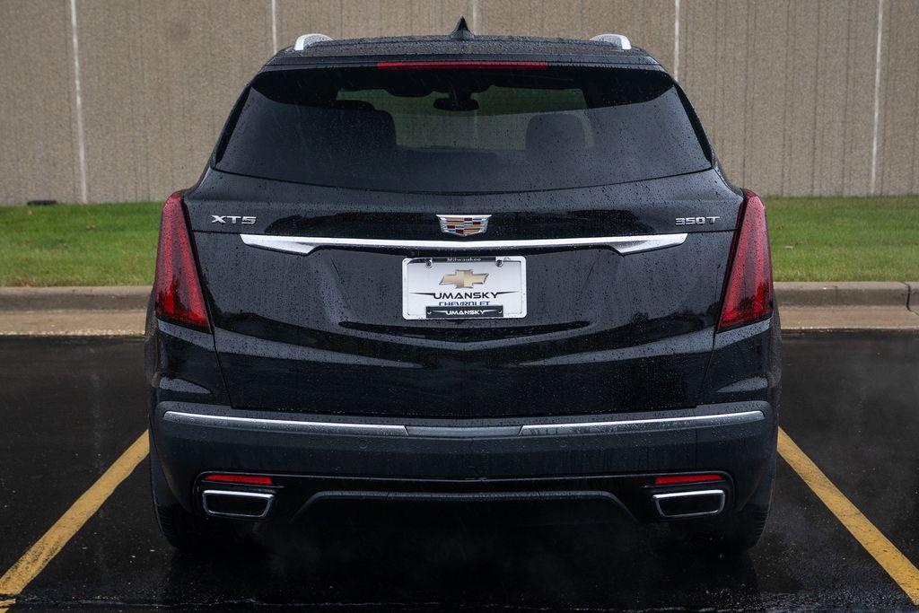 used 2022 Cadillac XT5 car, priced at $31,420