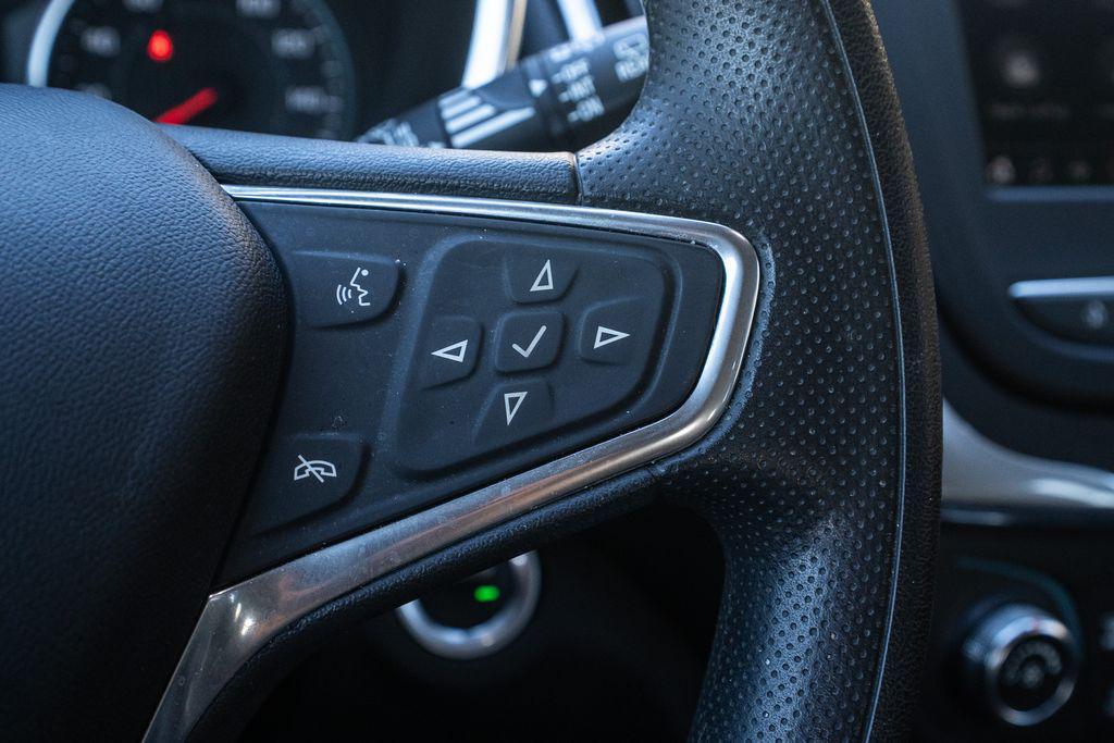 used 2020 Chevrolet Equinox car, priced at $19,899