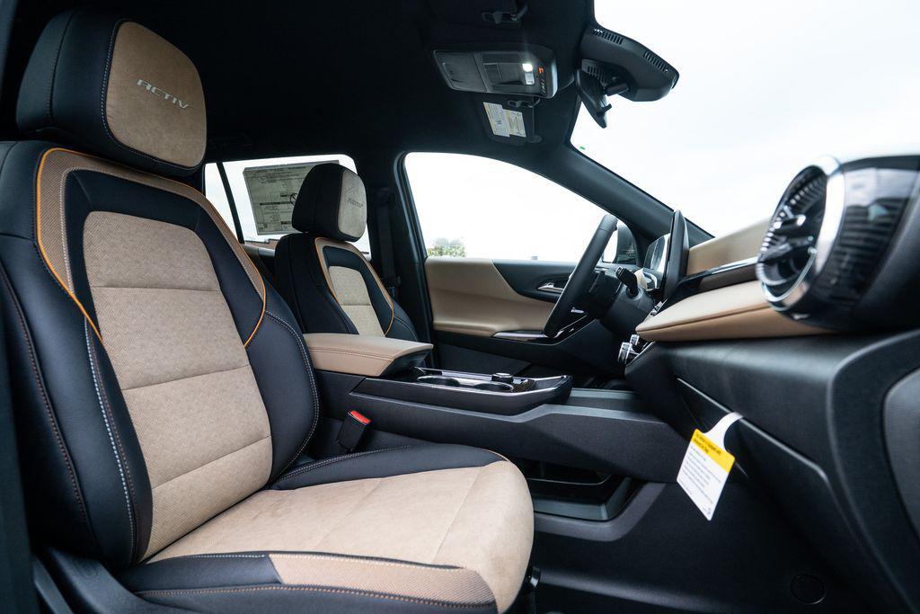 new 2026 Chevrolet Equinox car, priced at $36,273