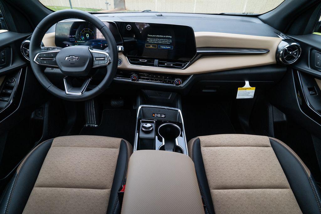 new 2026 Chevrolet Equinox car, priced at $36,273