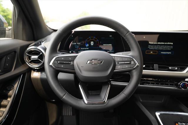 new 2026 Chevrolet Equinox car, priced at $33,929