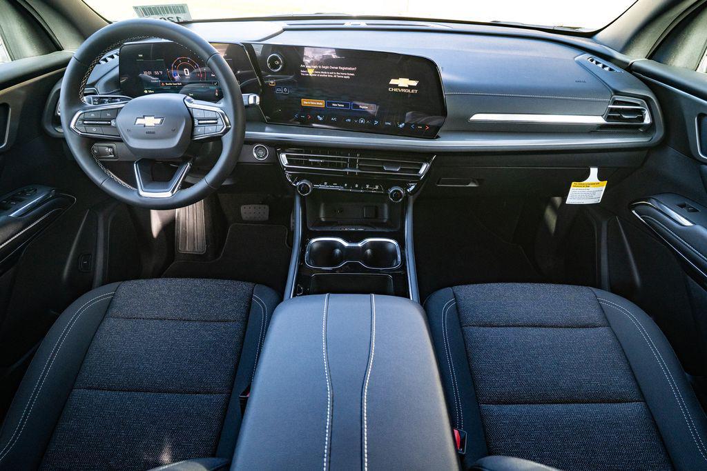 new 2026 Chevrolet Traverse car, priced at $43,713