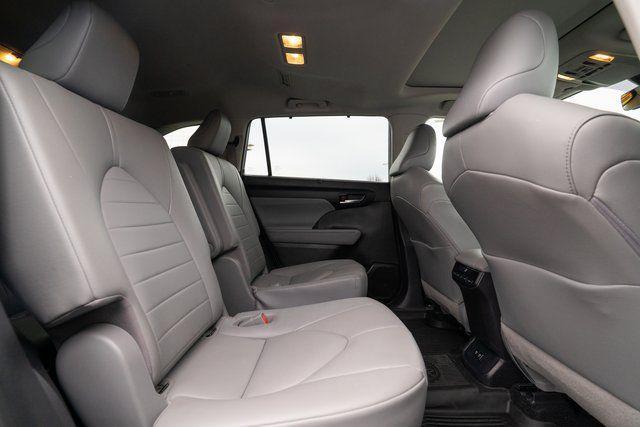 used 2020 Toyota Highlander car, priced at $26,988