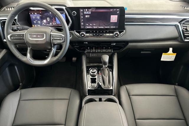 new 2025 GMC Canyon car, priced at $45,995