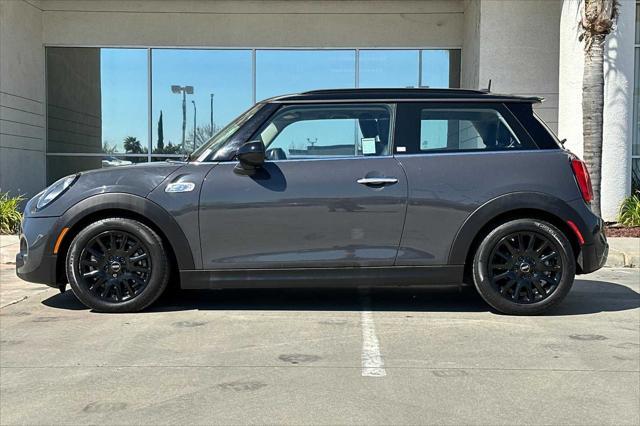 used 2016 MINI Hardtop car, priced at $16,499