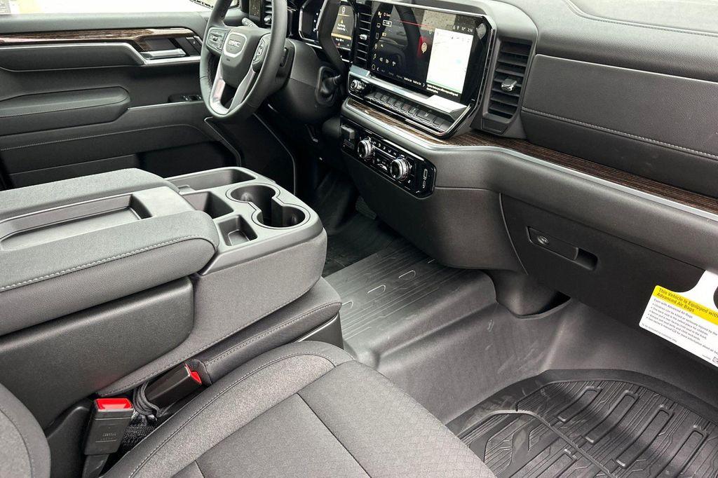 new 2026 GMC Sierra 1500 car, priced at $49,371