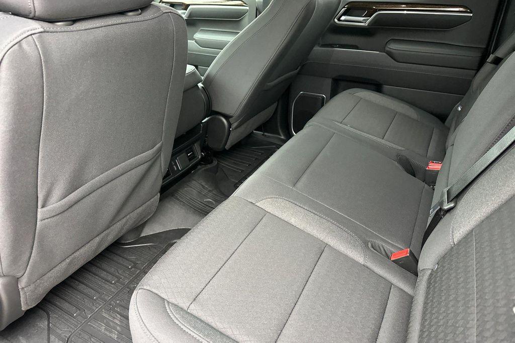 new 2026 GMC Sierra 1500 car, priced at $49,371