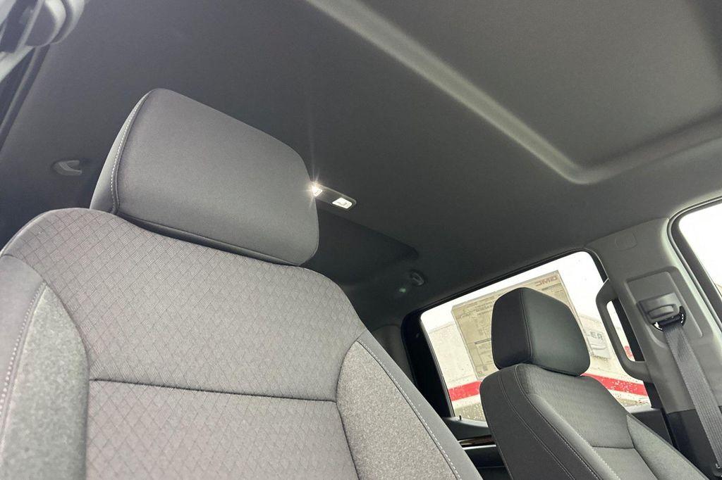 new 2026 GMC Sierra 1500 car, priced at $49,371