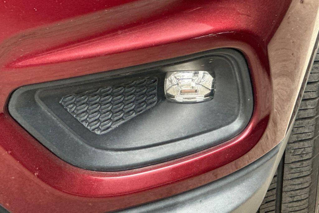 used 2019 Jeep Cherokee car, priced at $14,998