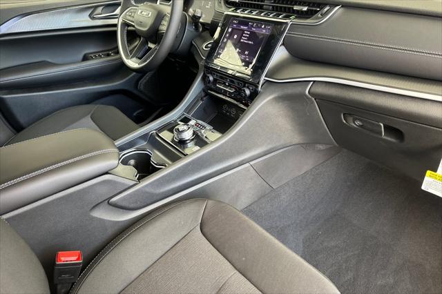 new 2025 Jeep Grand Cherokee L car, priced at $40,228