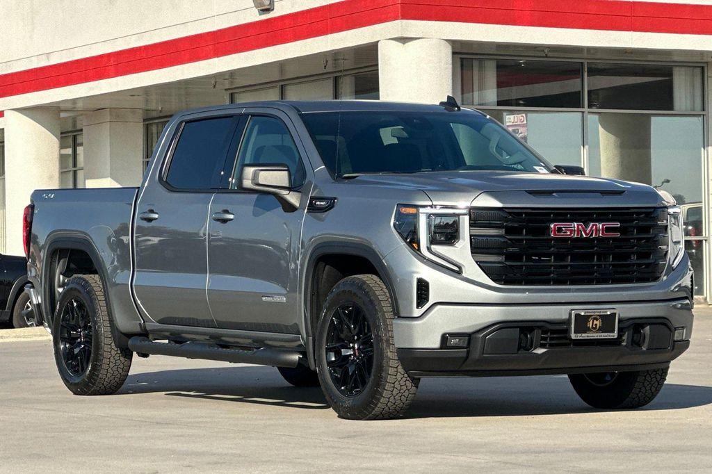 new 2026 GMC Sierra 1500 car, priced at $47,701