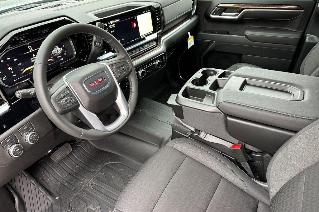 new 2026 GMC Sierra 1500 car, priced at $47,701