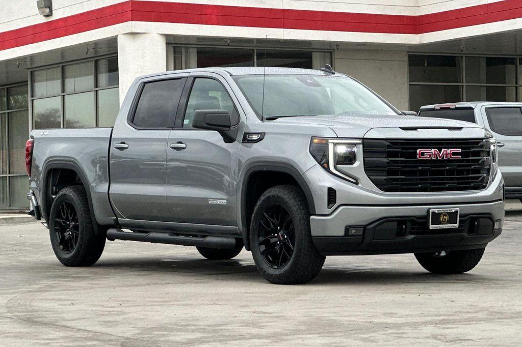 new 2026 GMC Sierra 1500 car, priced at $47,701