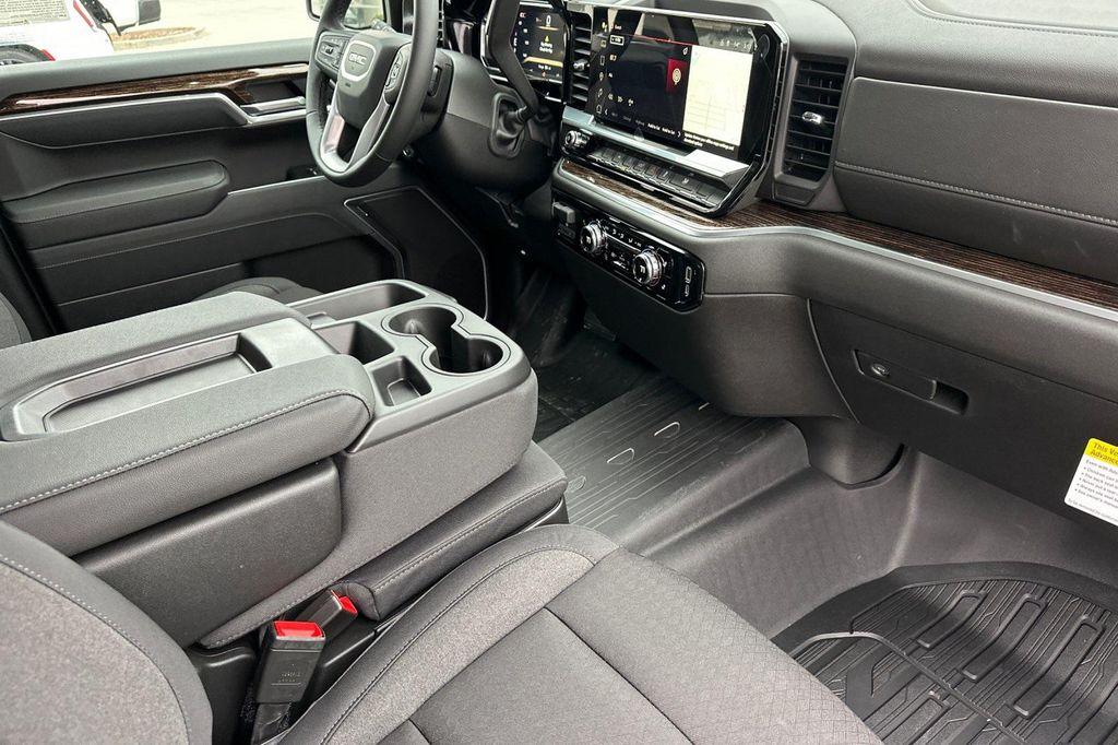 new 2026 GMC Sierra 1500 car, priced at $48,876
