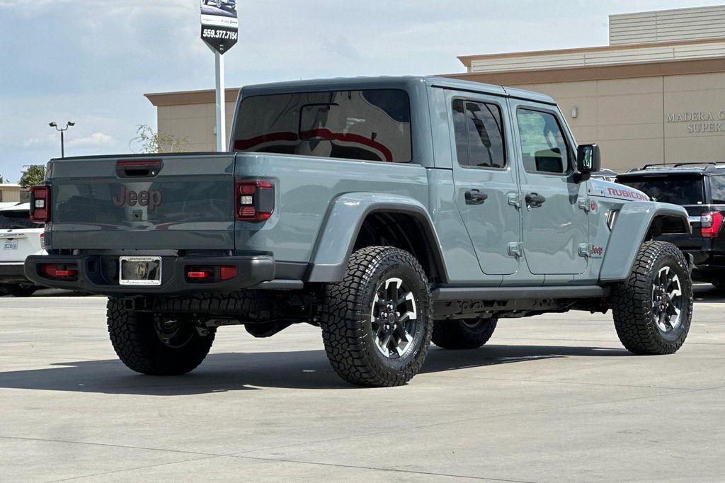new 2025 Jeep Gladiator car, priced at $60,010