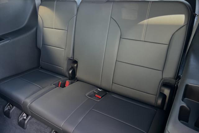 new 2024 GMC Acadia car, priced at $39,995