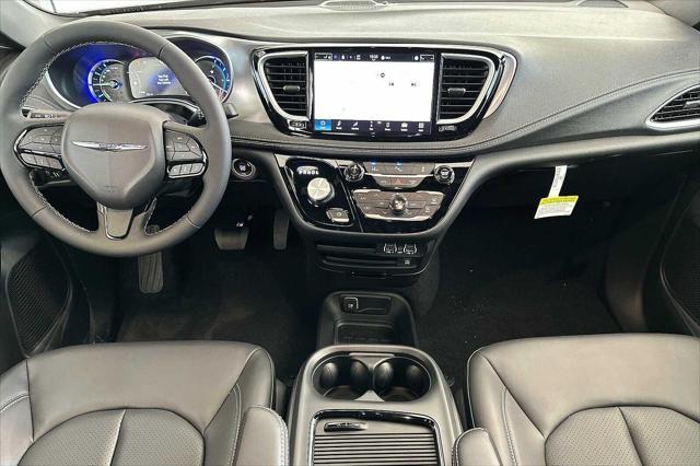 new 2023 Chrysler Pacifica Hybrid car, priced at $47,475