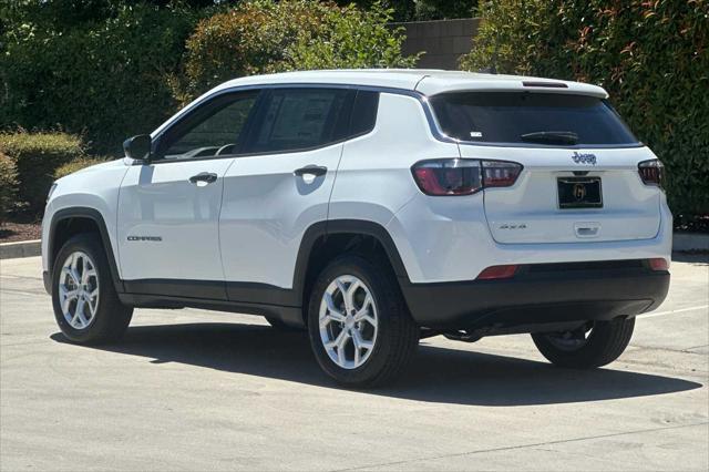 new 2024 Jeep Compass car, priced at $26,978