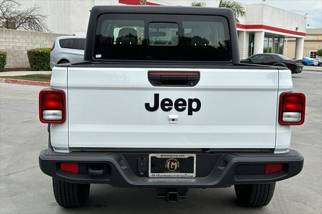 new 2024 Jeep Gladiator car, priced at $41,264