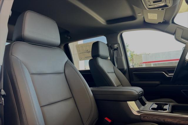 new 2024 GMC Sierra 2500 car, priced at $73,995