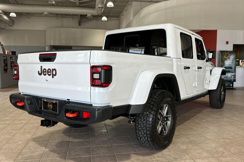 new 2025 Jeep Gladiator car, priced at $47,000