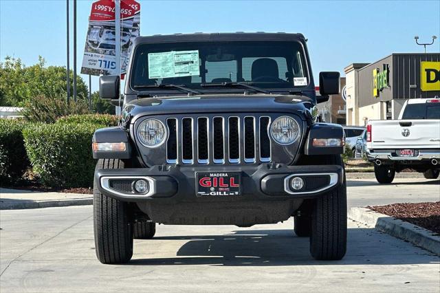new 2022 Jeep Gladiator car, priced at $39,987