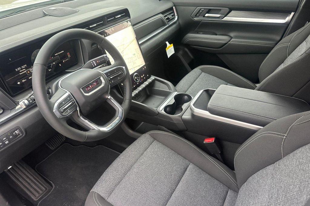new 2025 GMC Terrain car, priced at $31,000