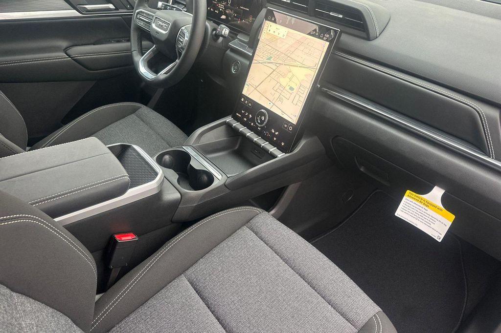 new 2025 GMC Terrain car, priced at $31,000