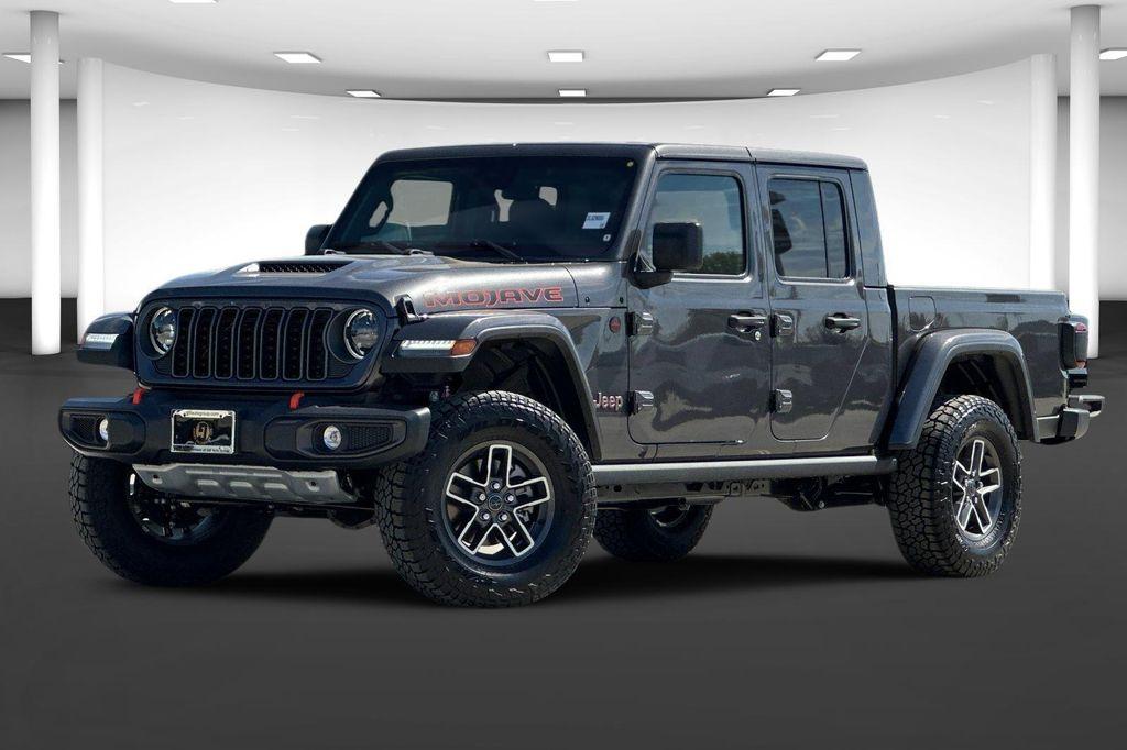 new 2025 Jeep Gladiator car, priced at $47,700