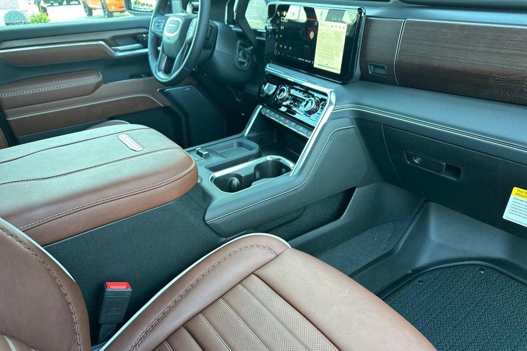 new 2026 GMC Sierra 2500 car, priced at $95,661