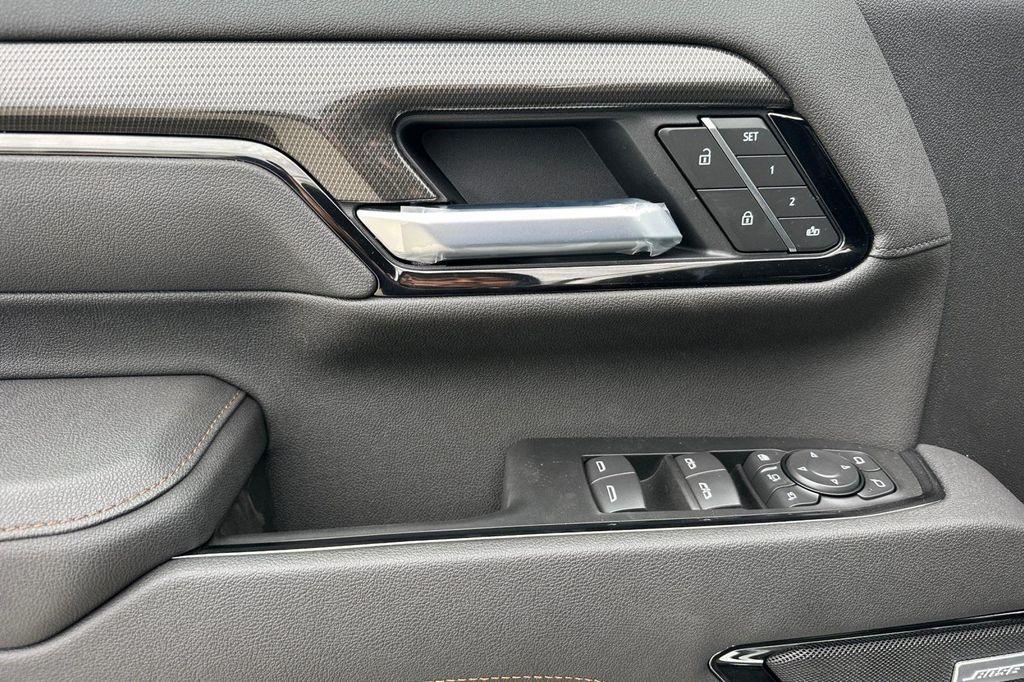 new 2026 GMC Sierra 2500 car, priced at $83,301