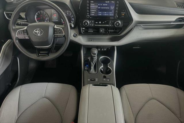 used 2021 Toyota Highlander car, priced at $31,314