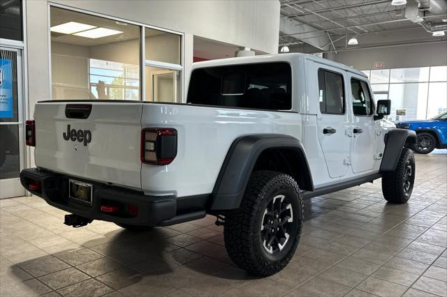 new 2025 Jeep Gladiator car, priced at $51,975