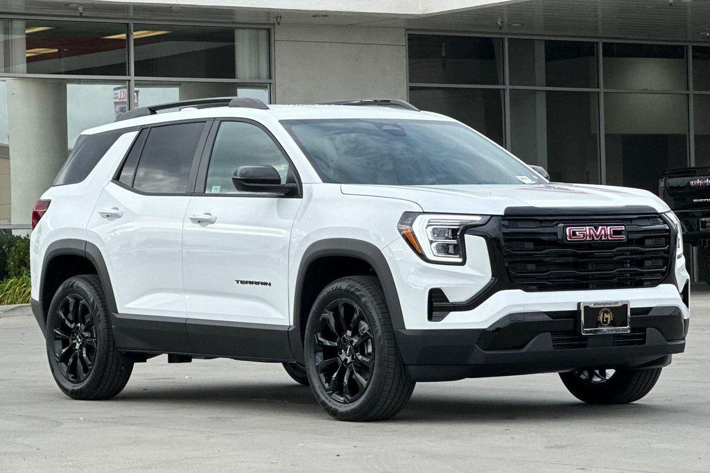 new 2026 GMC Terrain car, priced at $32,295